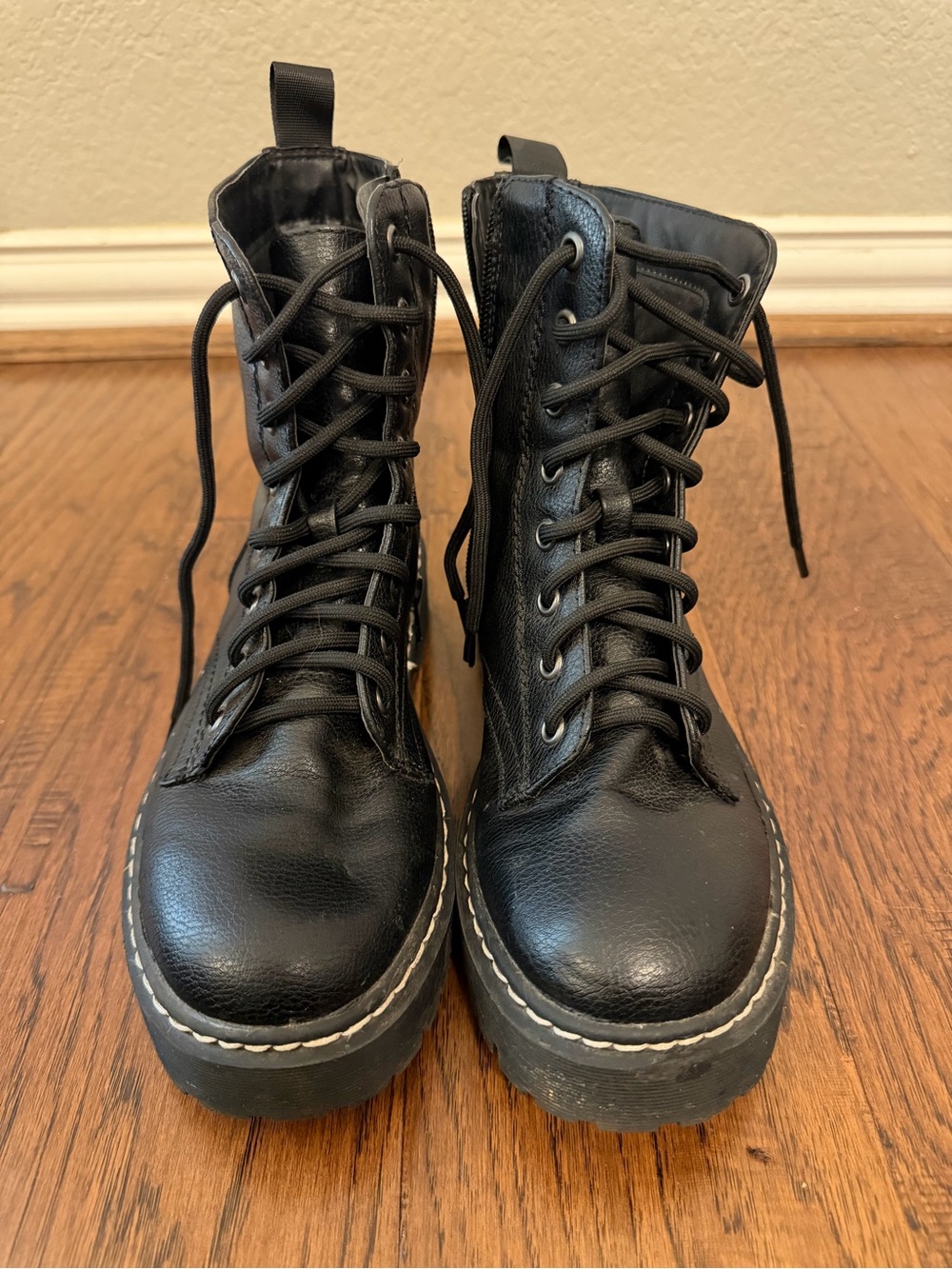 Sincerely Jules Black "Harley" Chunky Platform Combat Boots Size 7